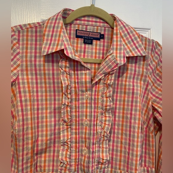 Vineyard Vines Size S Pink Plaid Ruffle Front Long Sleeve Button Down Shirt - Picture 2 of 9